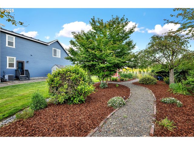 8805 Ne 179TH St, Battle Ground, WA 98604