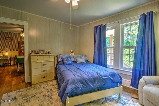 2589 Elizabethton Highway, Johnson City, TN 37601