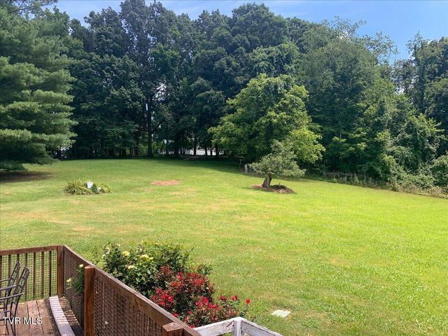 2589 Elizabethton Highway, Johnson City, TN 37601