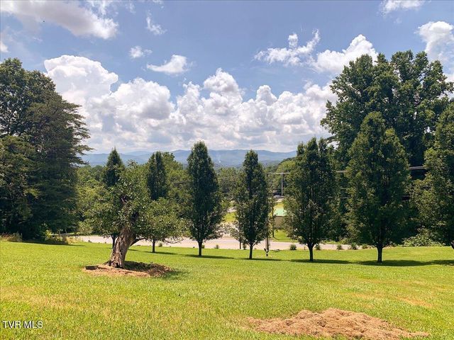 2589 Elizabethton Highway, Johnson City, TN 37601