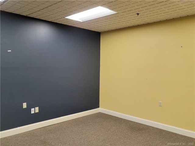 362 Industrial Park Road STE 3, Middletown, CT 06457