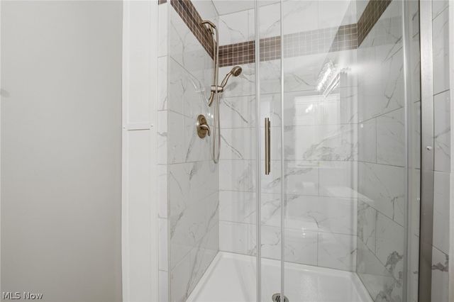 1500 Oldsmar Avenue, Madison, OH 44057