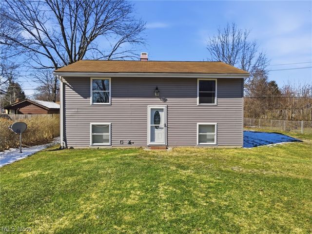 1500 Oldsmar Avenue, Madison, OH 44057