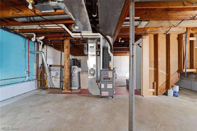 1500 Oldsmar Avenue, Madison, OH 44057