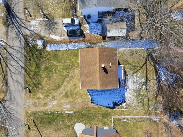 1500 Oldsmar Avenue, Madison, OH 44057