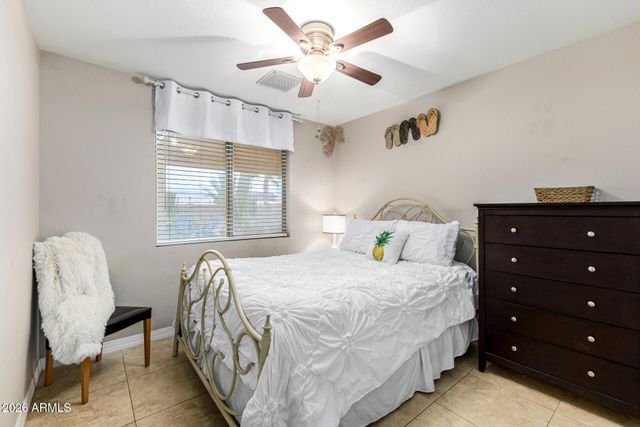 30475 N ROYAL OAK Way, San Tan Valley, AZ 85143