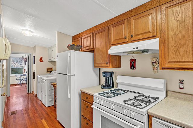 625 Miller Cove RD, Catawba, VA 24070