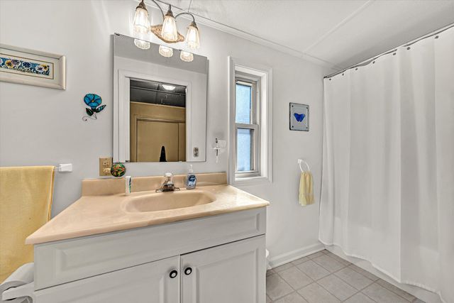 625 Miller Cove RD, Catawba, VA 24070