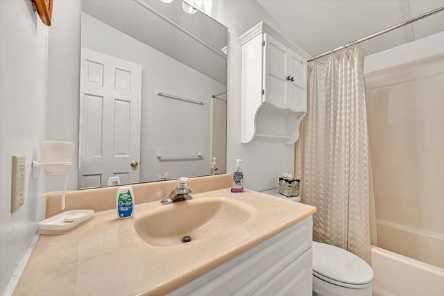 625 Miller Cove RD, Catawba, VA 24070