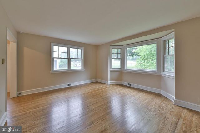 27 BYSHER AVE, Flourtown, PA 19031