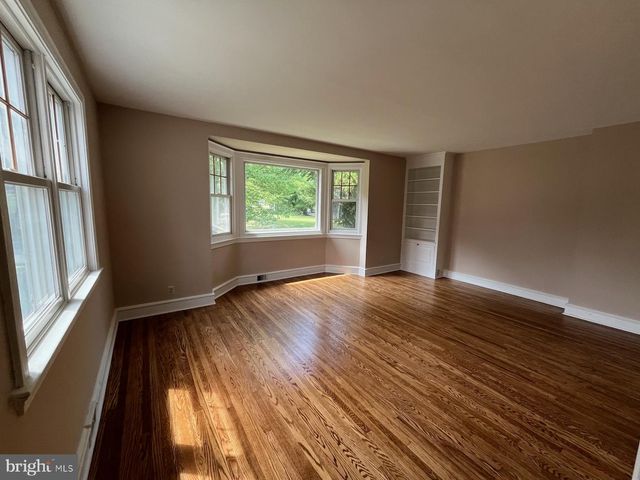 27 BYSHER AVE, Flourtown, PA 19031