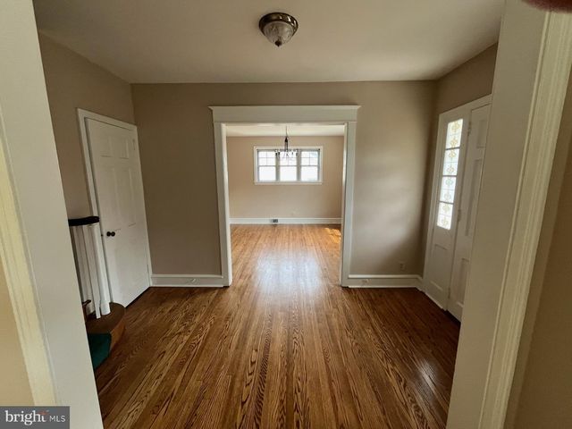 27 BYSHER AVE, Flourtown, PA 19031