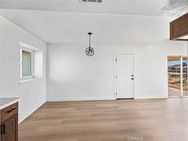 16548 Quinnault, Apple Valley, CA 92307