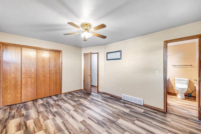 1233 DREWS DRIVE, De Pere, WI 54115