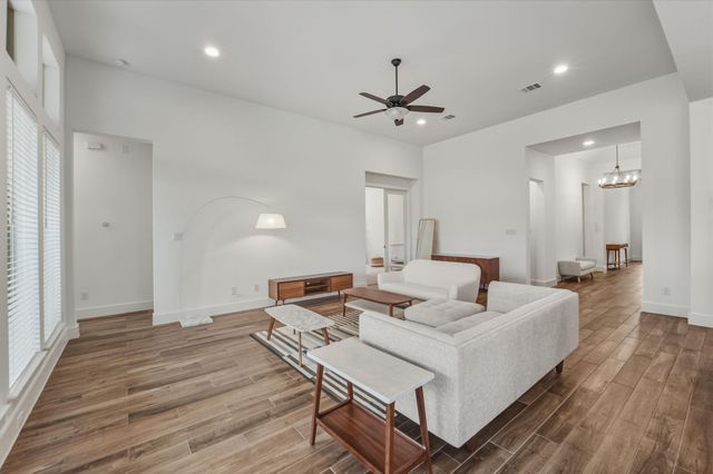 283 Painted Creek WAY, Kyle, TX 78640