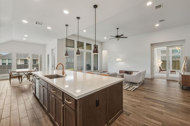 283 Painted Creek WAY, Kyle, TX 78640