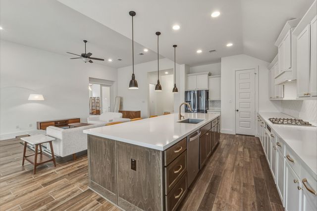 283 Painted Creek WAY, Kyle, TX 78640