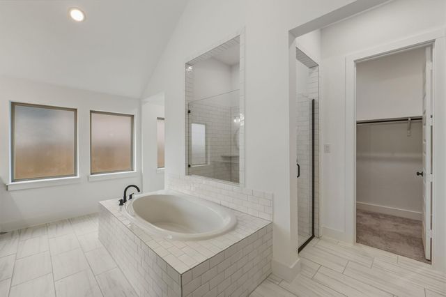 283 Painted Creek WAY, Kyle, TX 78640