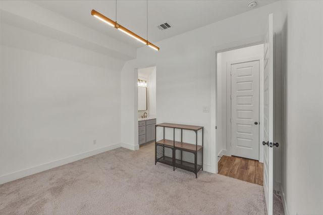 283 Painted Creek WAY, Kyle, TX 78640