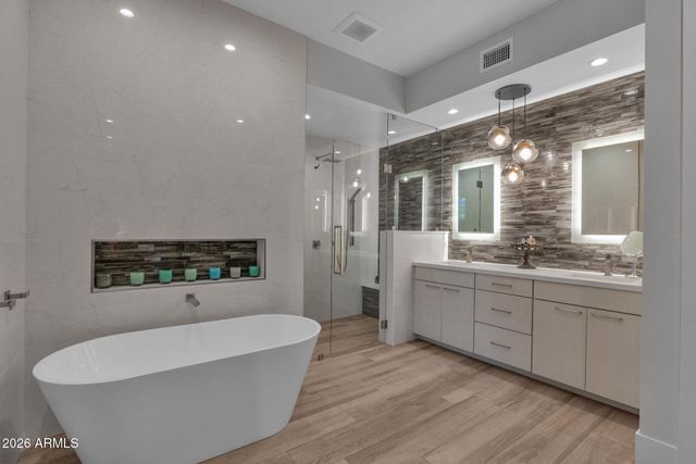 6525 E CAVE CREEK Road 23, Cave Creek, AZ 85331