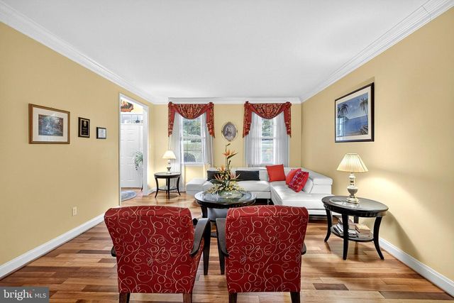 11 MORGAN LN, Media, PA 19063