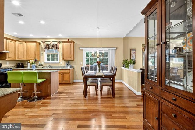 11 MORGAN LN, Media, PA 19063