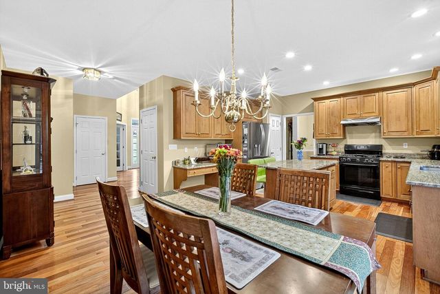 11 MORGAN LN, Media, PA 19063