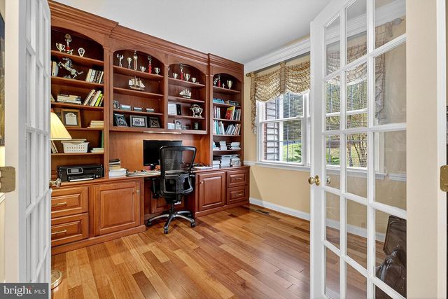 11 MORGAN LN, Media, PA 19063