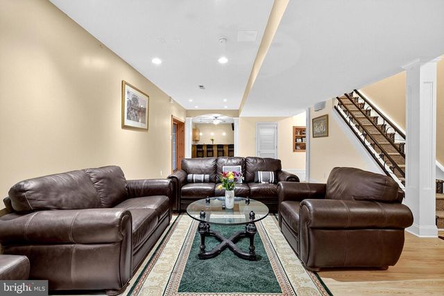 11 MORGAN LN, Media, PA 19063