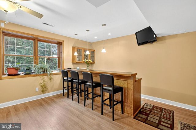 11 MORGAN LN, Media, PA 19063