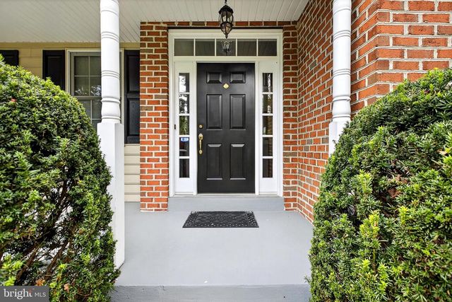 11 MORGAN LN, Media, PA 19063