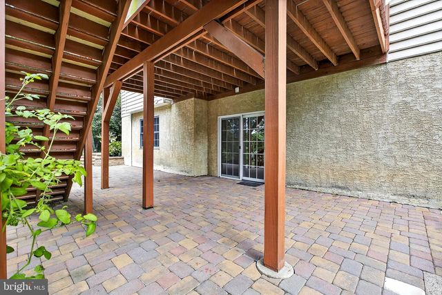 11 MORGAN LN, Media, PA 19063