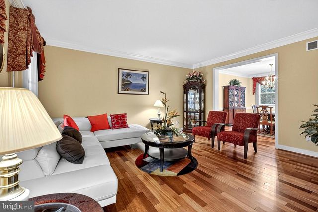 11 MORGAN LN, Media, PA 19063