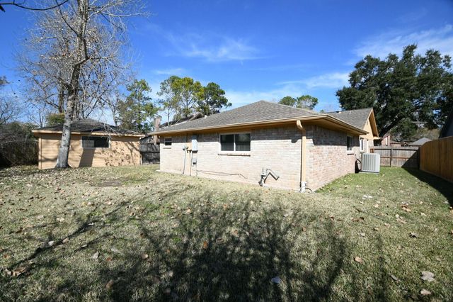 2503 Fall Meadow Drive, Missouri City, TX 77459