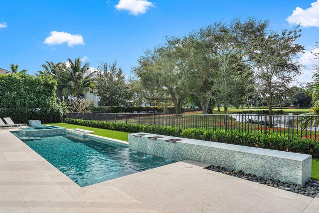 148 Thatch Palm Cove, Boca Raton, FL 33432