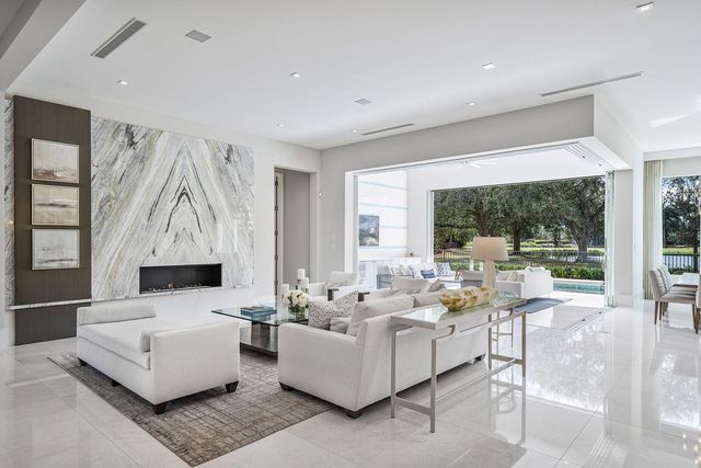 148 Thatch Palm Cove, Boca Raton, FL 33432