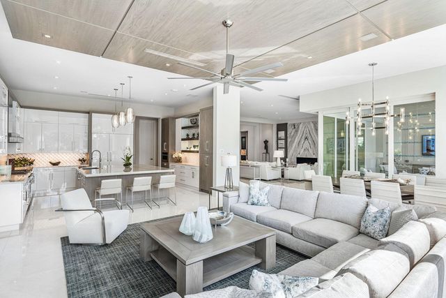 148 Thatch Palm Cove, Boca Raton, FL 33432