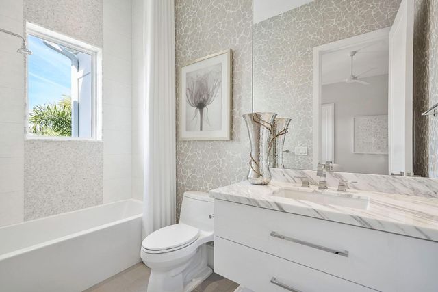 148 Thatch Palm Cove, Boca Raton, FL 33432