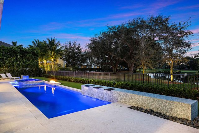 148 Thatch Palm Cove, Boca Raton, FL 33432