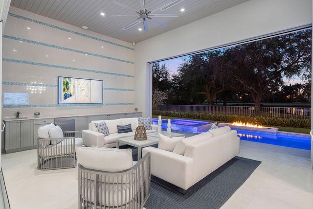 148 Thatch Palm Cove, Boca Raton, FL 33432