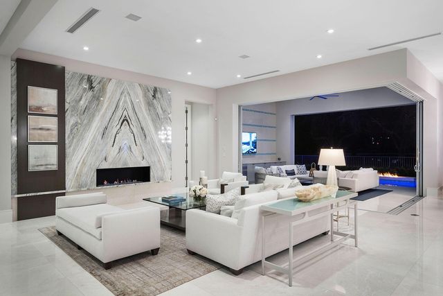 148 Thatch Palm Cove, Boca Raton, FL 33432