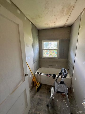 1325 Orchard Street, Belleville, IL 62221