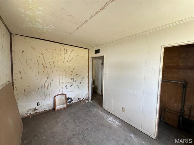 1325 Orchard Street, Belleville, IL 62221