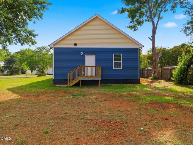 710 Avon Avenue, Burlington, NC 27215