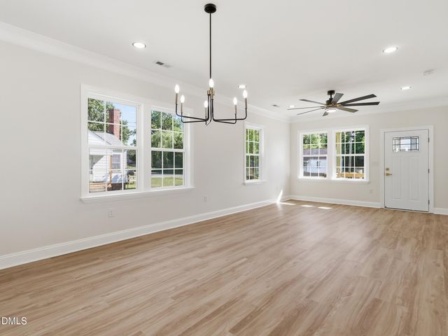 710 Avon Avenue, Burlington, NC 27215