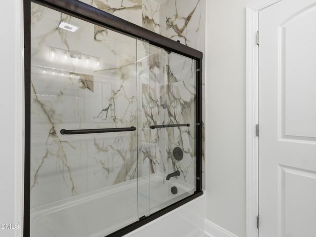 710 Avon Avenue, Burlington, NC 27215