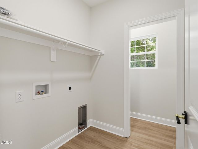 710 Avon Avenue, Burlington, NC 27215