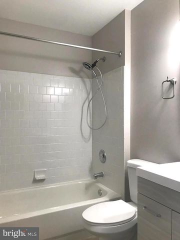 8805 GOOSE LANDING CIR, Columbia, MD 21045