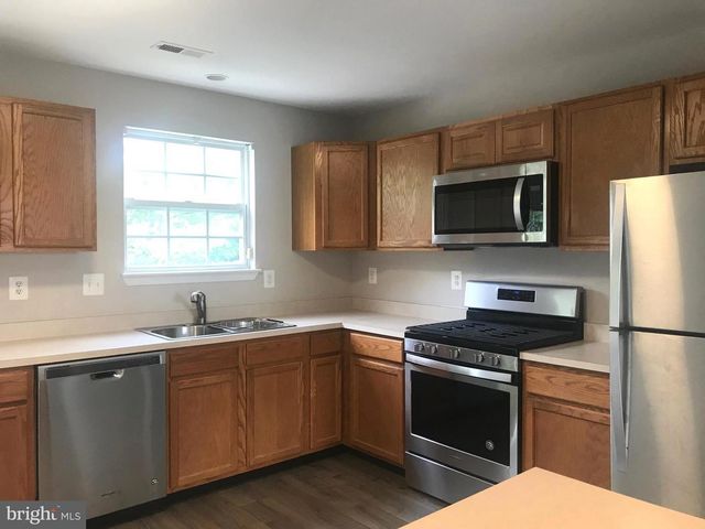 8805 GOOSE LANDING CIR, Columbia, MD 21045