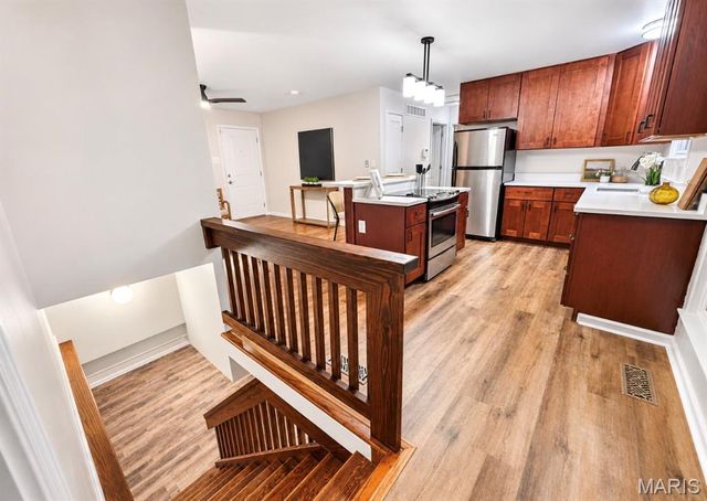 110 E Thornton Avenue, Webster Groves, MO 63119